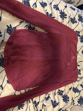 GAP Ribbed Henley Top in Berry Plum